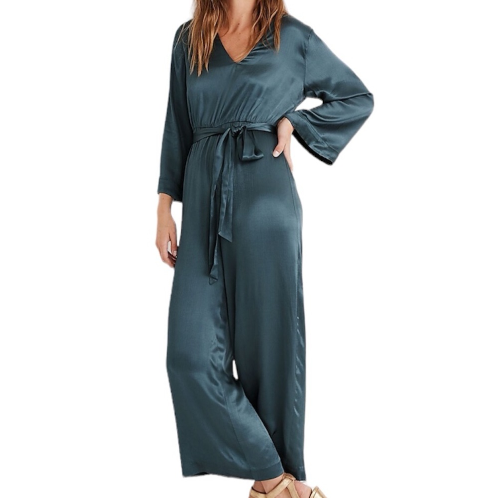 Madewell Satin V-Neck Jumpsuit size 10 sage green color NEW